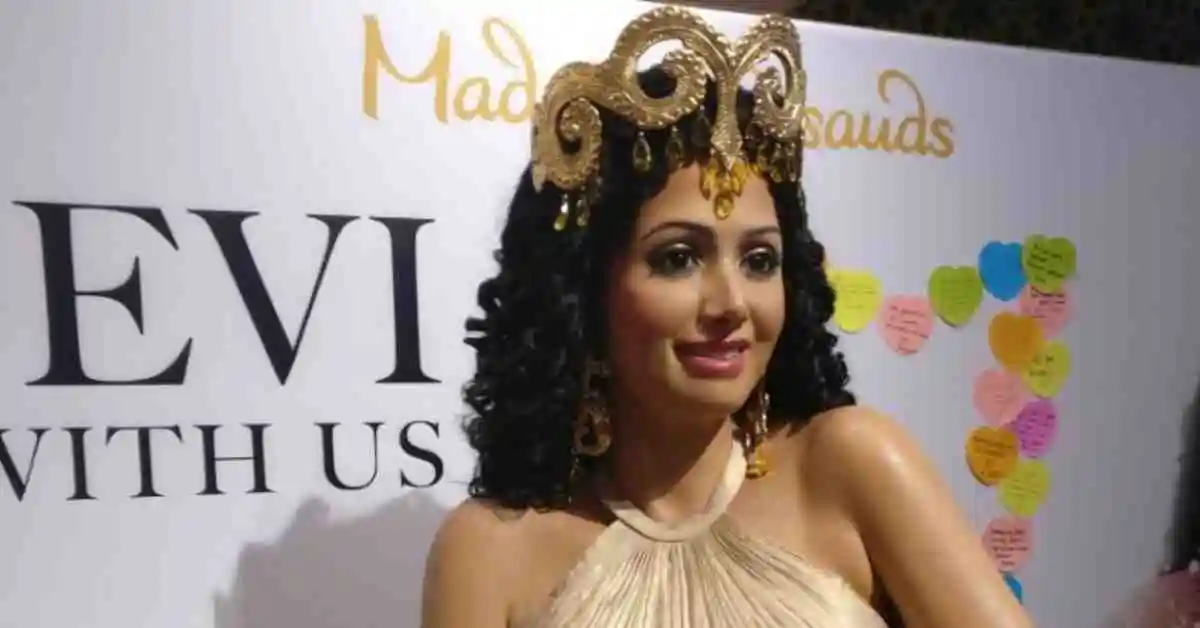 Sridevi Wax Statue At Madame Tussauds Singapore