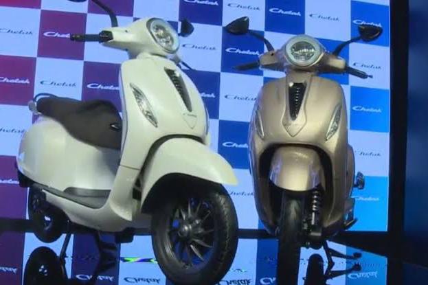 Bajaj Chetak Electric Scooter Unveiled in India With a Modernist Style