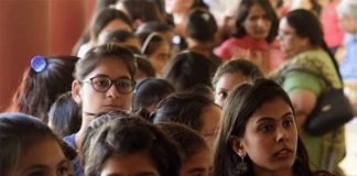 colleges can't force students