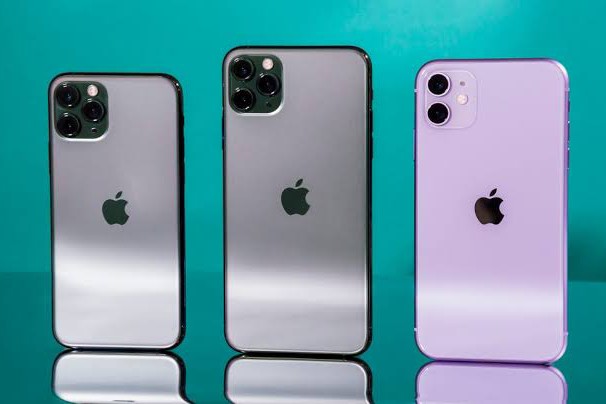 iPhone 12 Pro Max leaked schematics colours, display & more