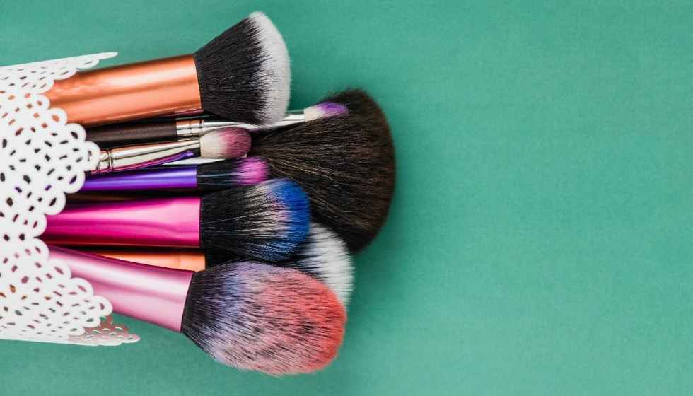 Beginners Paradise: Know Everything About Makeup Brushes