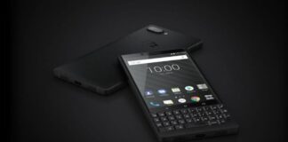 Blackberry 5G with QWERTY keyboard