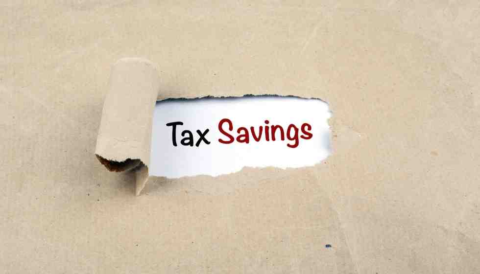 10 Smart Ways To Save Tax For A Salaried Employee