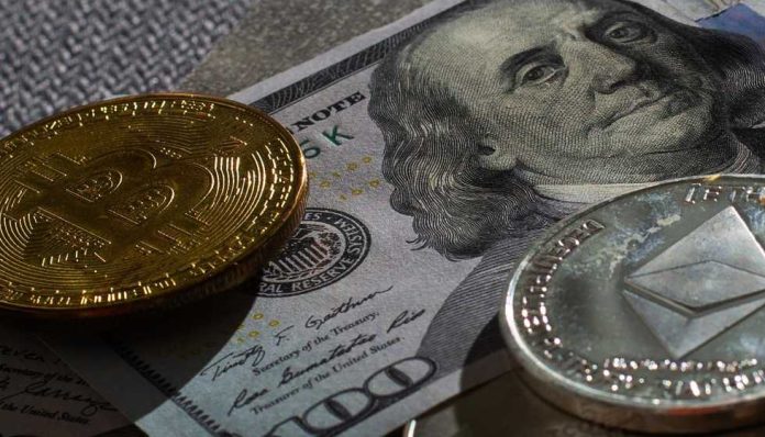 Bitcoin (BTC) vs Ethereum (ETH)
